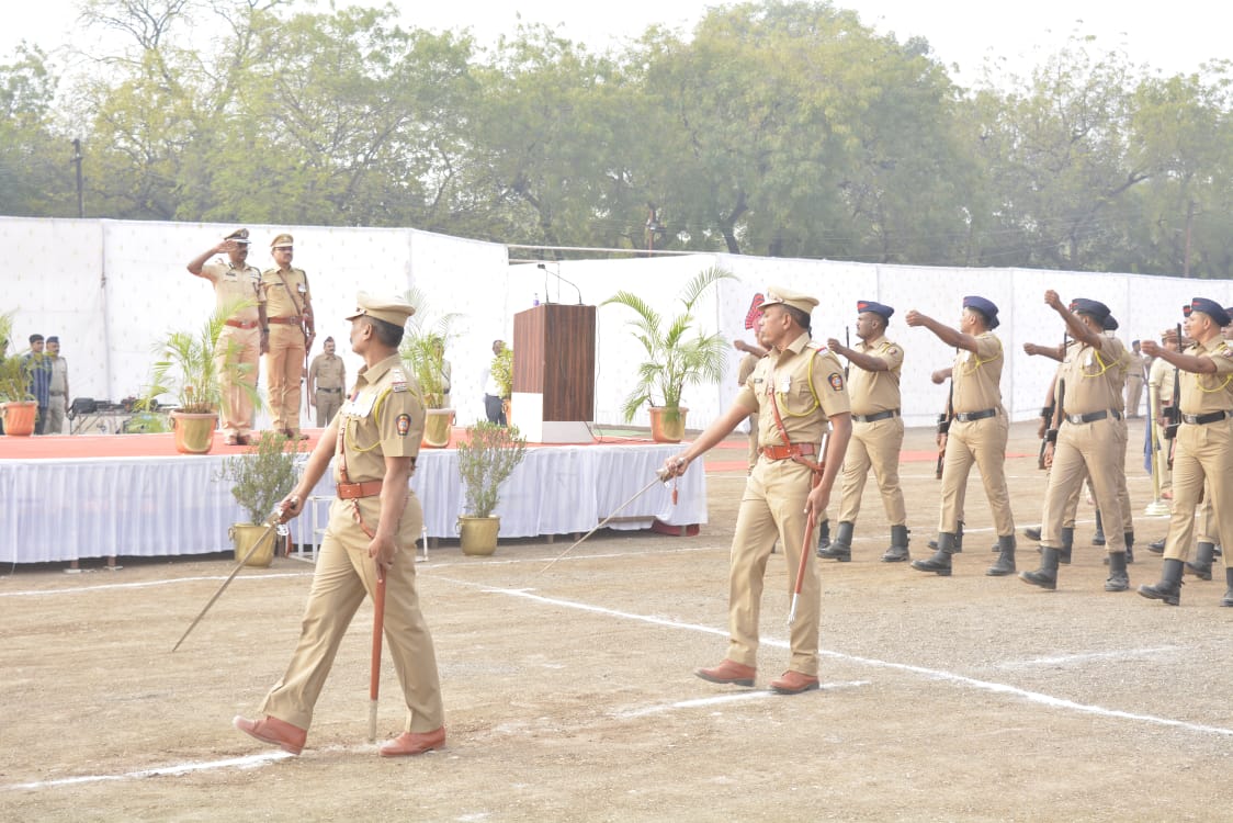 फोटो धुळे पोलीस