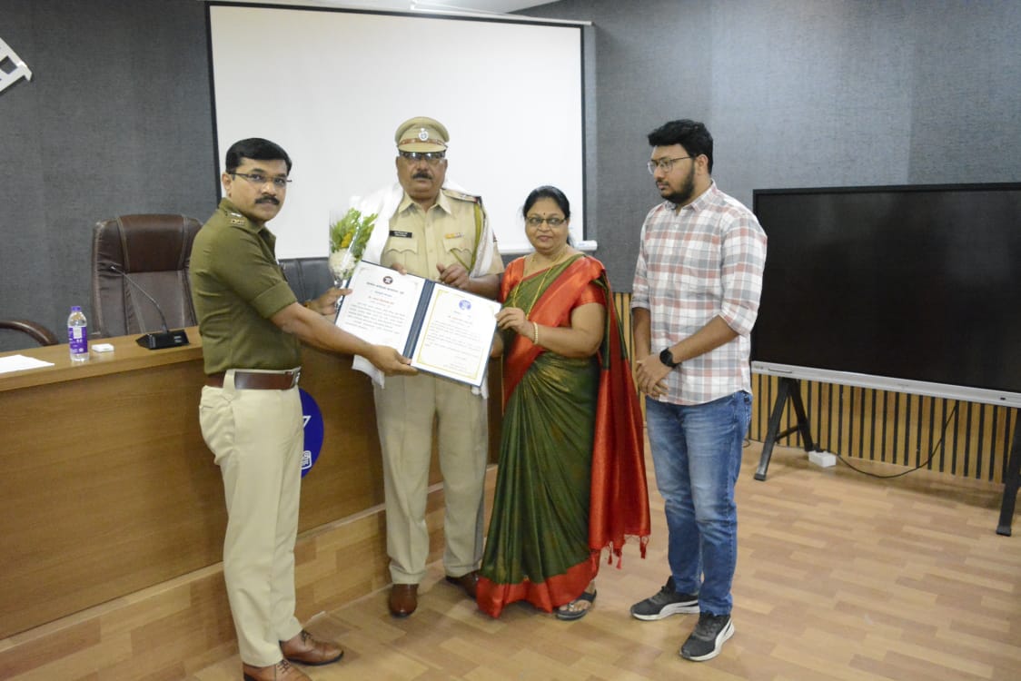 फोटो Police retirement program