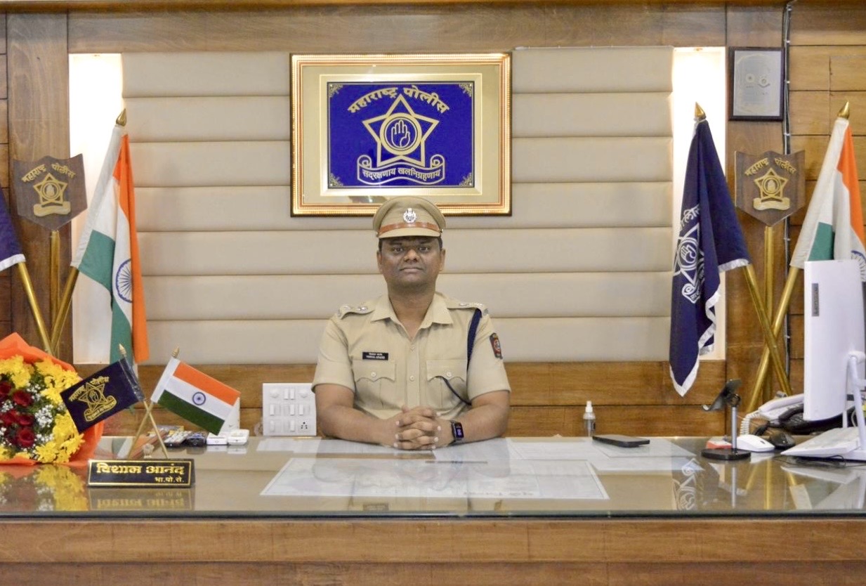 पोलीस अधीक्षक यांचे छायाचित्र - श्री. विशाल आनंद सिंगुरी, (भापोसे) पोलीस अधीक्षक यांचे छायाचित्र