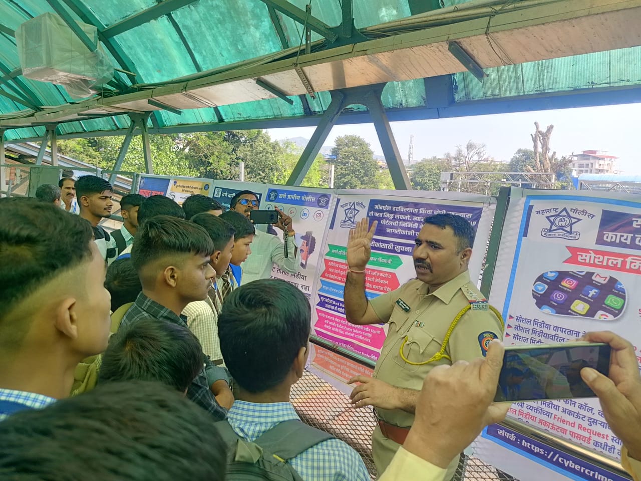 An awareness campaign on anti-narcotics and cybercrime prevention was conducted across all schools, colleges, and among the general public in the Thane Rural jurisdiction.