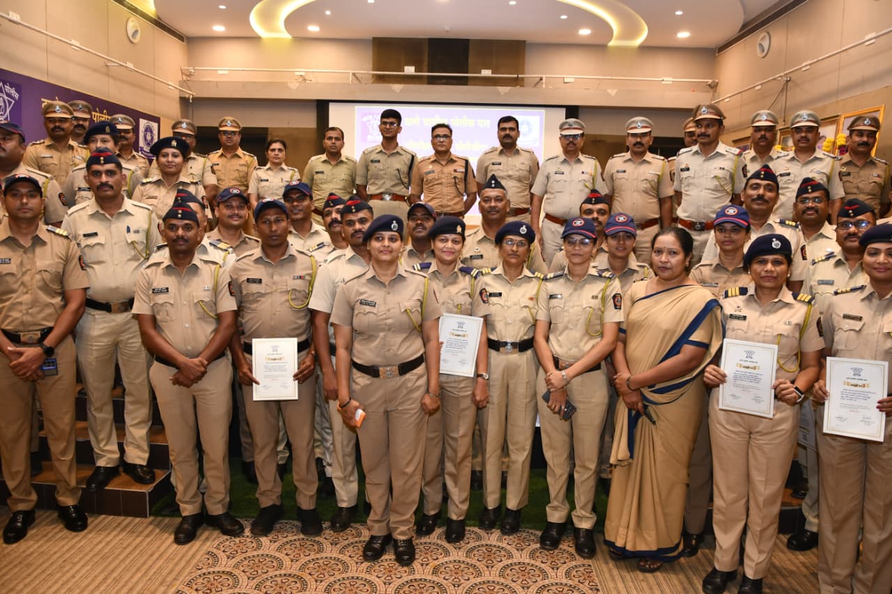Under the auspices of Hon. Superintendent of Police, Thane Rural, D. S. Swami Sir, and Additional Superintendent of Police, Mr. Anmol Mittal Sir, the ‘Citizen First Policing’ property transfer and felicitation ceremony was successfully conducted.