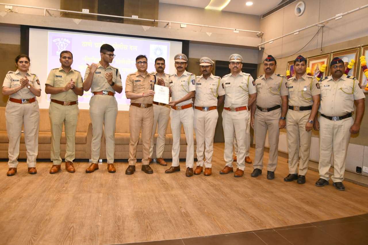 Under the auspices of Hon. Superintendent of Police, Thane Rural, D. S. Swami Sir, and Additional Superintendent of Police, Mr. Anmol Mittal Sir, the ‘Citizen First Policing’ property transfer and felicitation ceremony was successfully conducted.