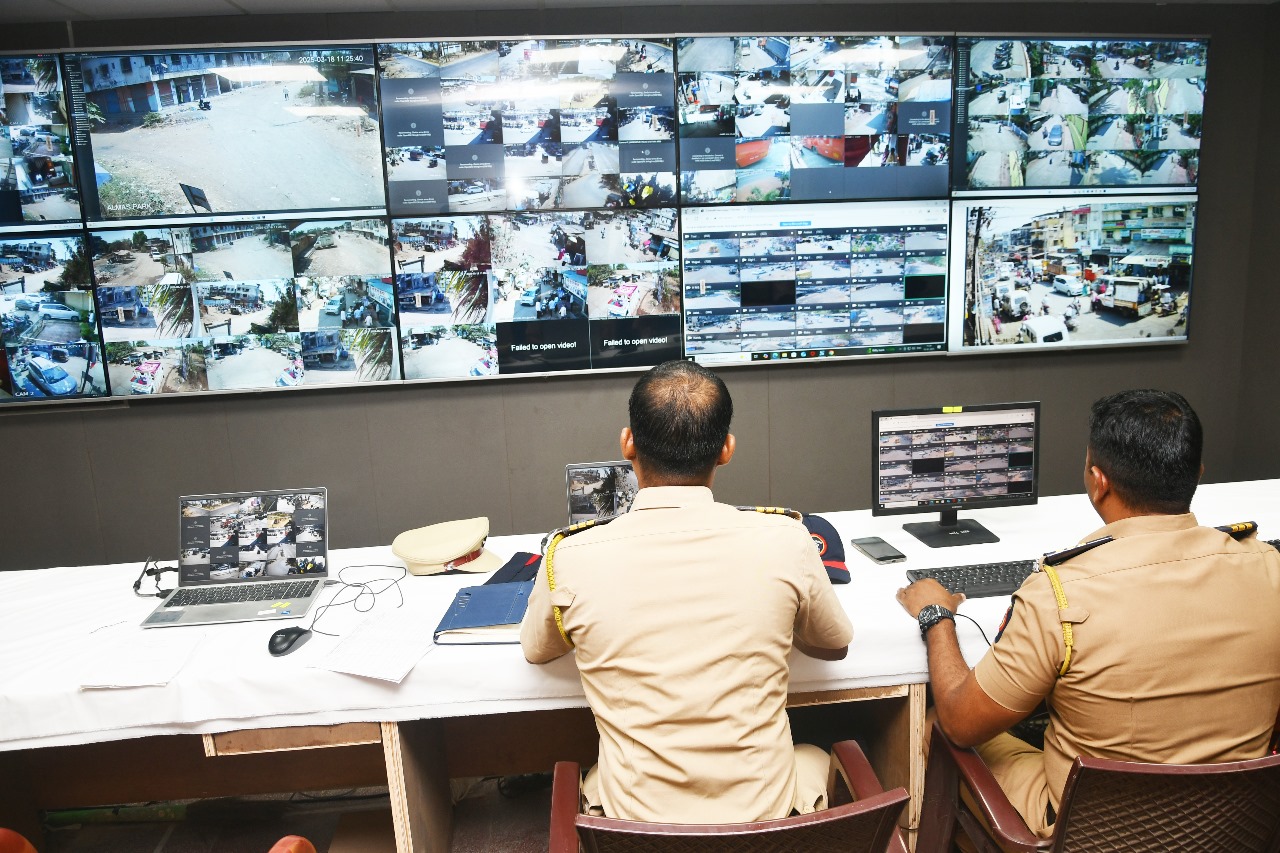एक CCTV आपल्या सुरक्षेसाठी या नावीन्यपूर्ण उपक्रमाचे उद्घाटन