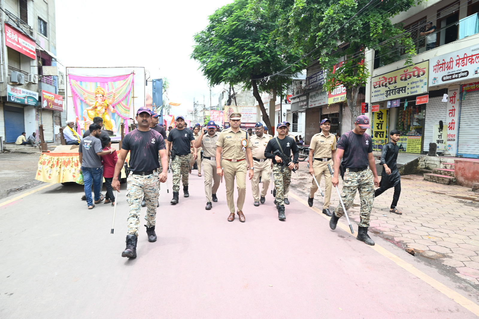 श्री. गणेश विसर्जन मिरवणूक दरम्यान अकोला पोलीसांकडून कडेकोट बंदोबस्त! ड्रोन कॅमेराद्वारे पेट्रोलींग!