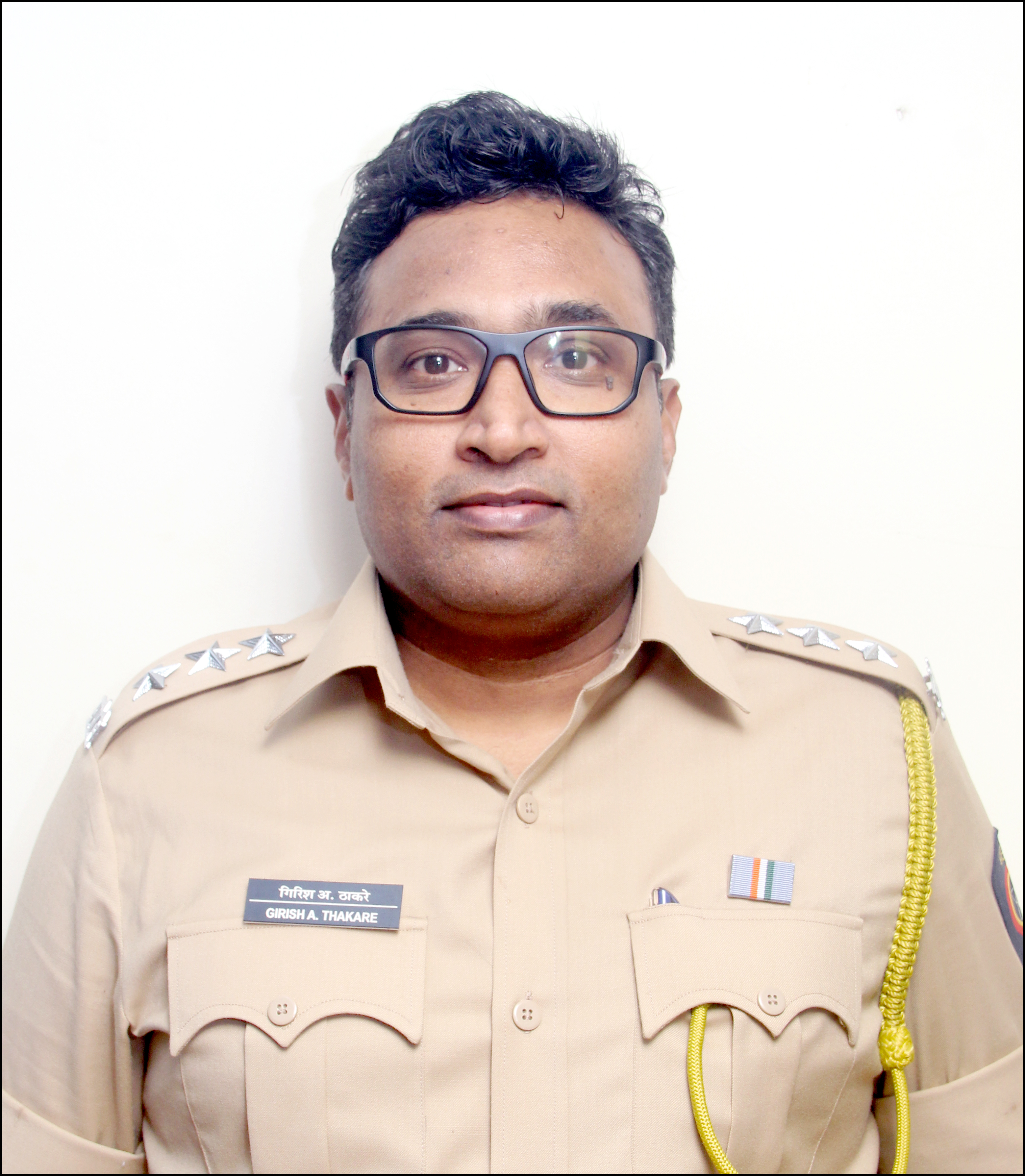 श्री. गिरीश ठाकरे